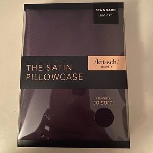 Kitsch black satin pillowcase